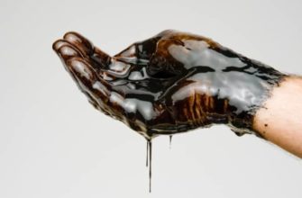 чем можно отстирать мазут с одежды